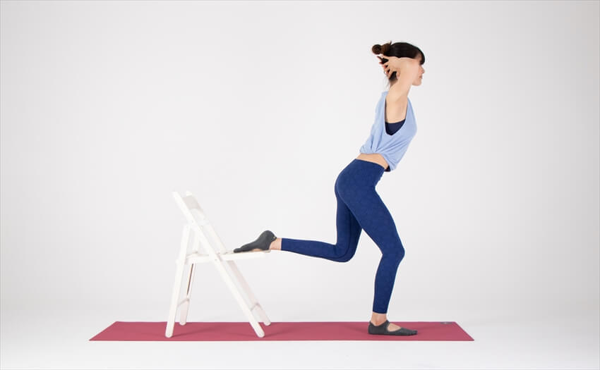 体幹を強くする「ブルガリアンスクワット」(2)