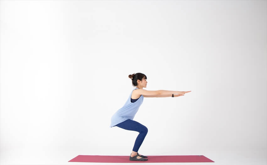 全身を強化する「ジャンプスクワット」(1)